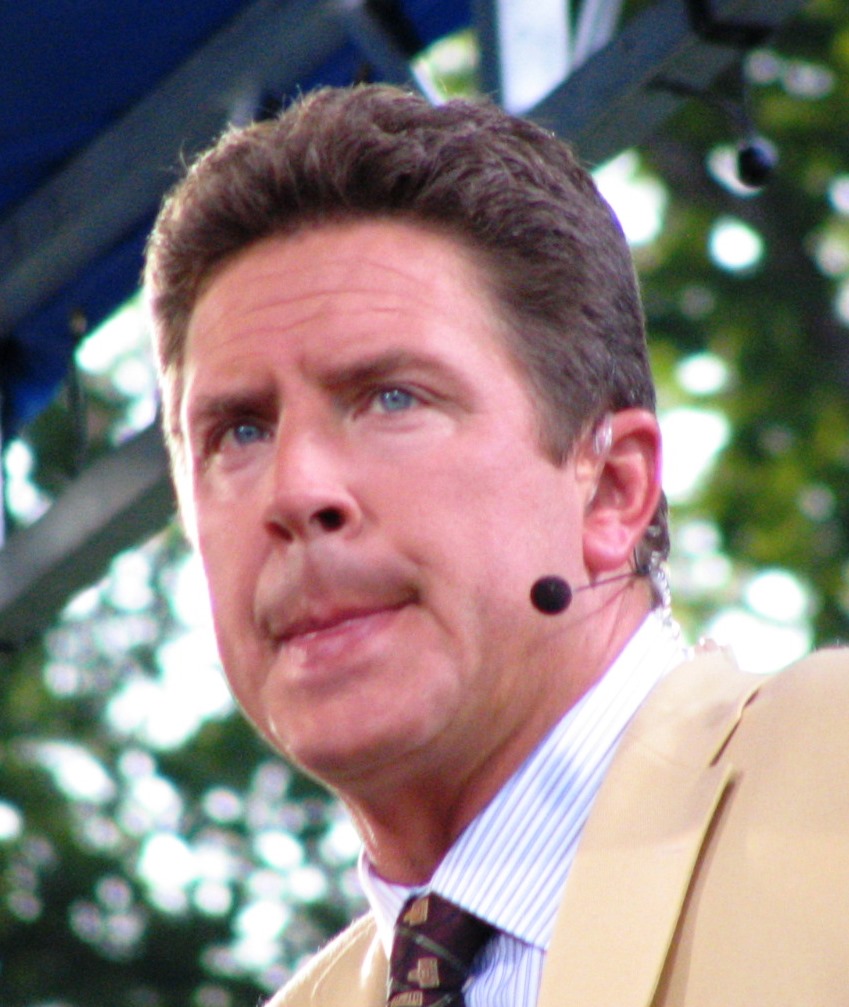 Former Miami Dolphins quarterback Dan Marino preparing for an ESPN interview (circa 2005)