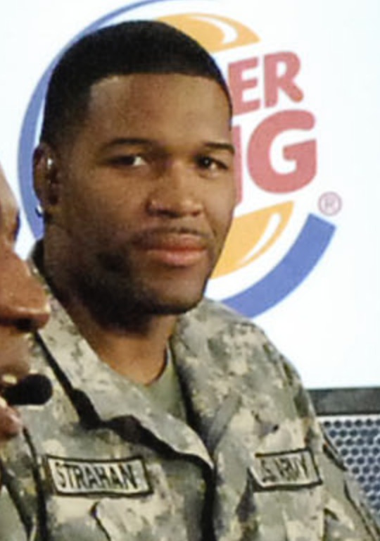 New York Giants defensive end Michael Strahan circa 2009