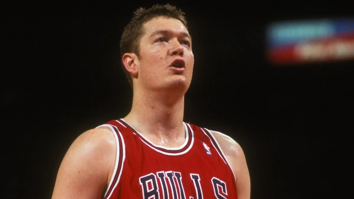 Luc Longley N.B.A. Chicago Bulls